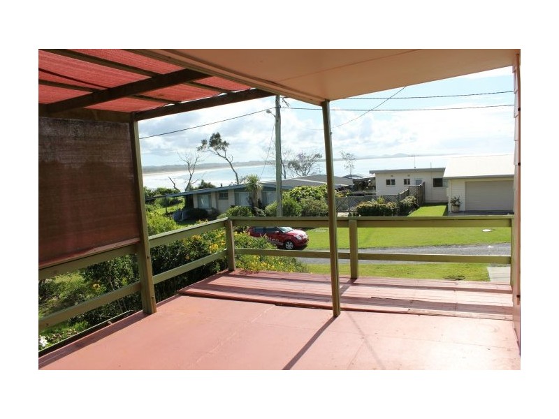 15 First Avenue, Arrawarra Headland NSW 2456