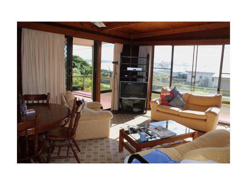15 First Avenue, Arrawarra Headland NSW 2456