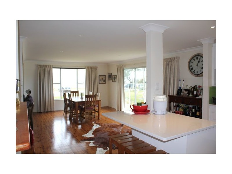 14 Hofmeier Close, Woolgoolga NSW 2456