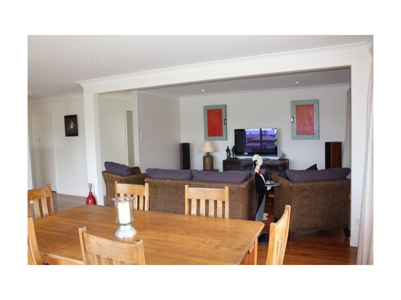 14 Hofmeier Close, Woolgoolga NSW 2456
