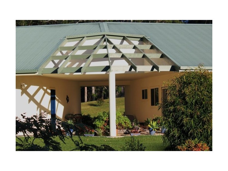 19 Pinehyrst Drive, Moonee Beach NSW 2450