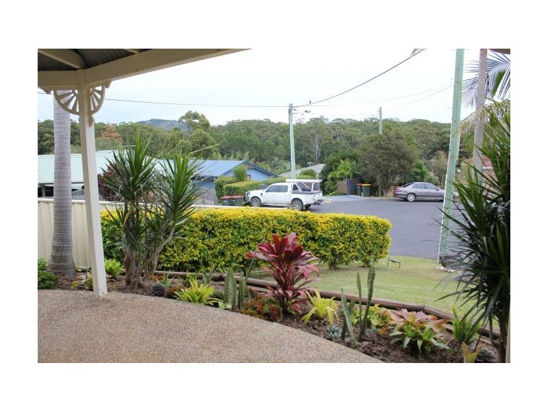 4 Amiee Place, Woolgoolga NSW 2456