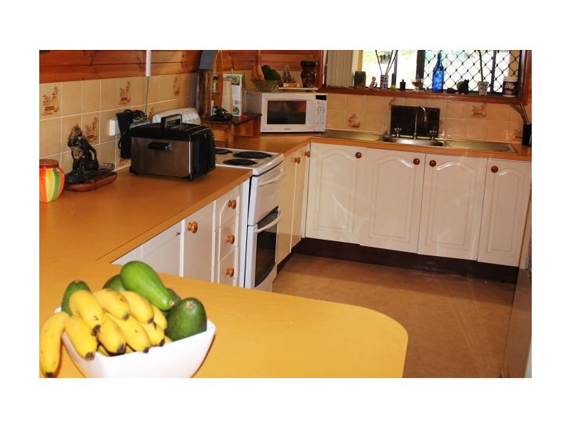 35 Turpentine Avenue, Sandy Beach NSW 2456