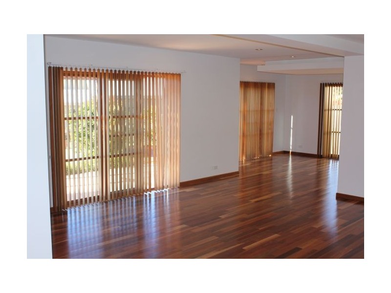 6 Waverider Cove, Safety Beach NSW 2456