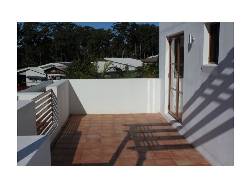 6 Waverider Cove, Safety Beach NSW 2456