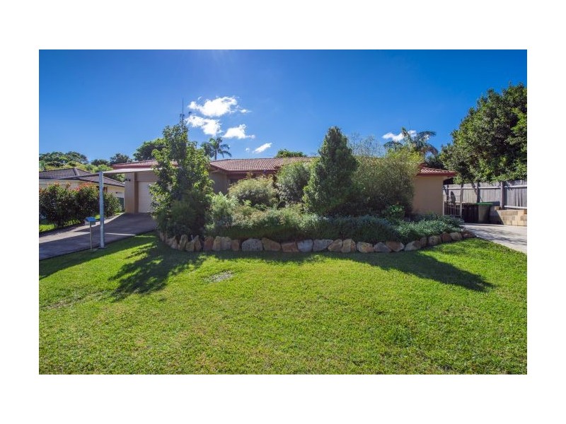 2 Sassafras Close, Woolgoolga NSW 2456