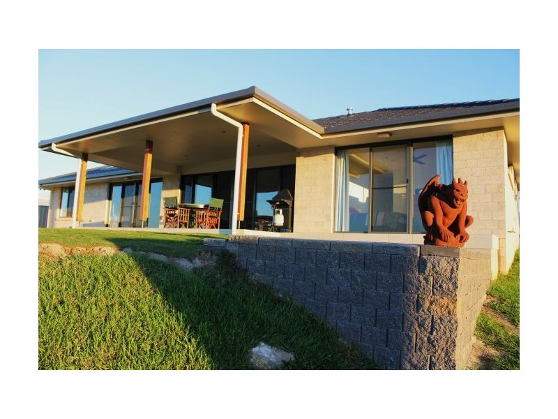 58 Newmans Road, Woolgoolga NSW 2456