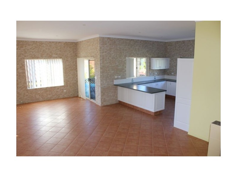 6 Vista Close, Woolgoolga NSW 2456