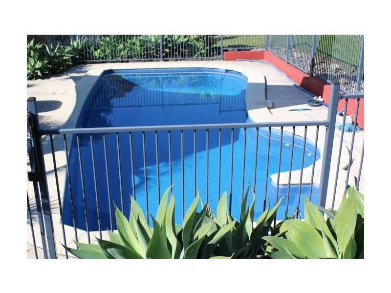 6 Vista Close, Woolgoolga NSW 2456