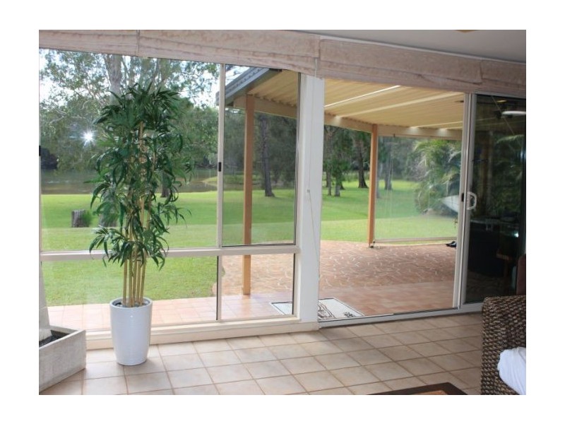 8 Clear Place, Woolgoolga NSW 2456