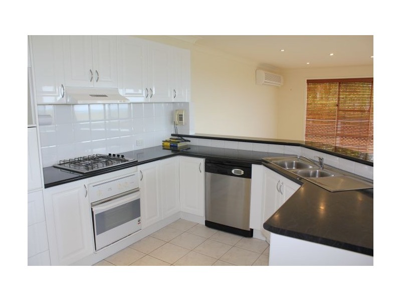 12 Capizzi Close, Emerald Beach NSW 2456