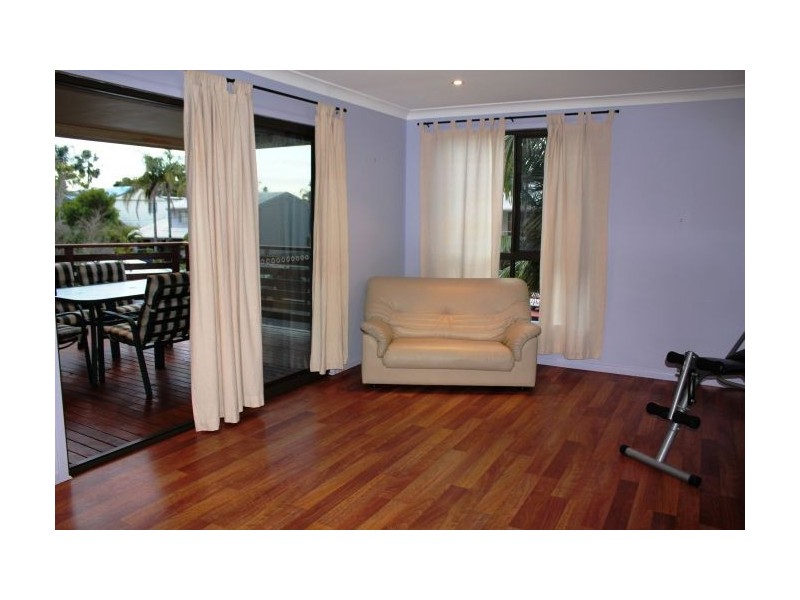 24 Bluegum Avenue, Sandy Beach NSW 2456