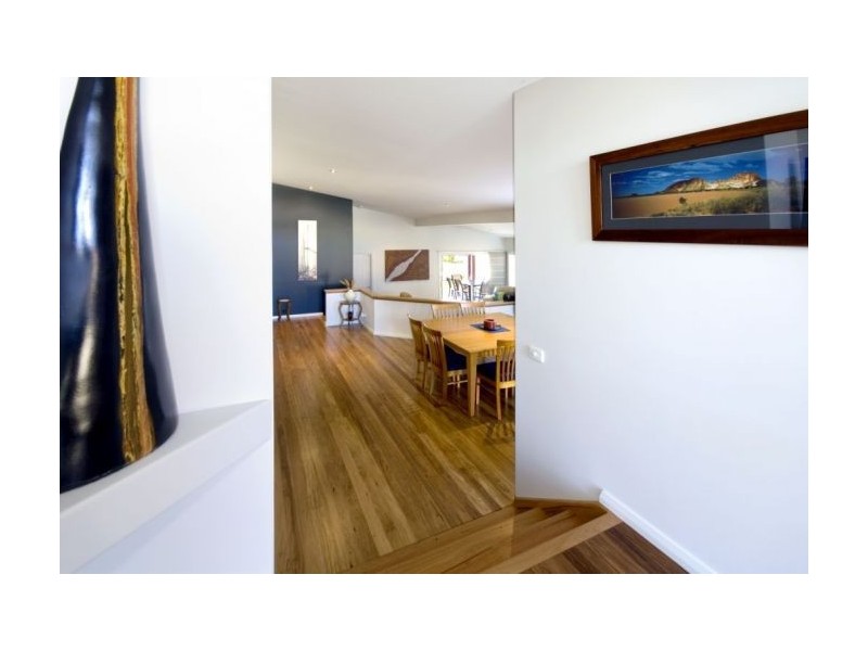 4 Quay Crescent, Safety Beach NSW 2456