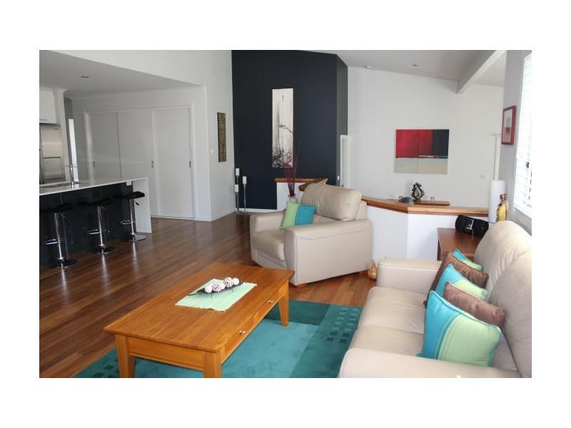 4 Quay Crescent, Safety Beach NSW 2456