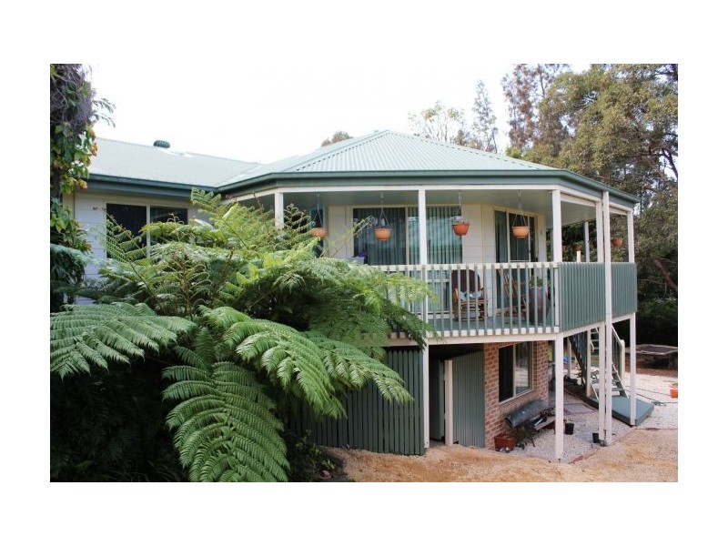 7 Mahogany Avenue, Sandy Beach NSW 2456