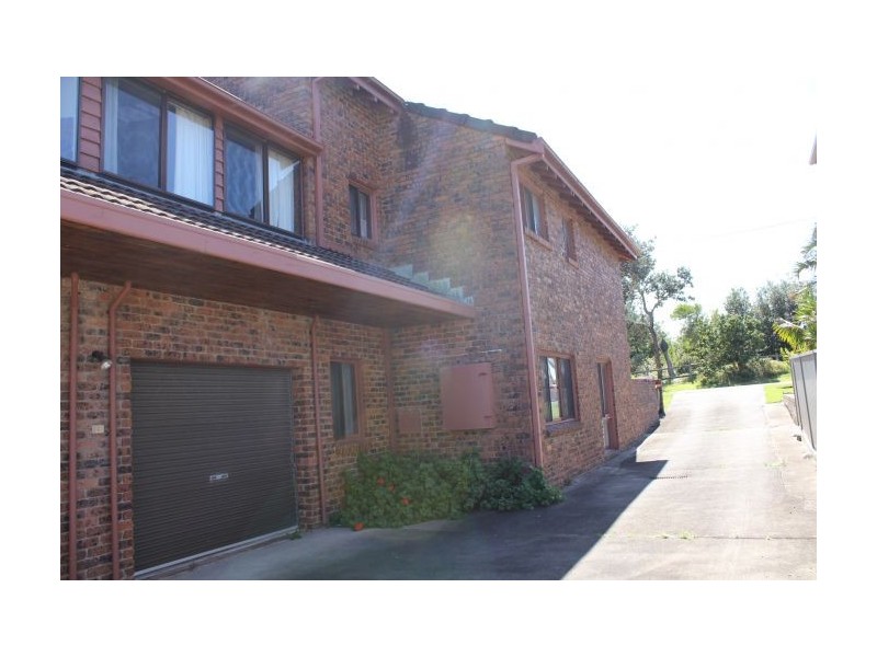 1/4 Hofmeier Close, Woolgoolga NSW 2456