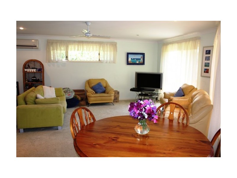 19 Melaleuca Avenue, Woolgoolga NSW 2456