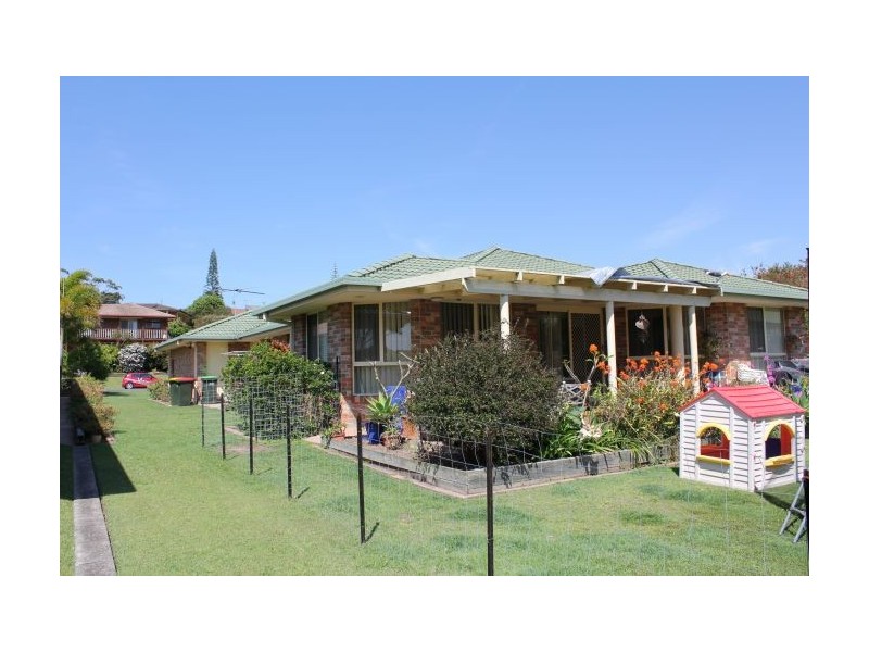 19 Melaleuca Avenue, Woolgoolga NSW 2456