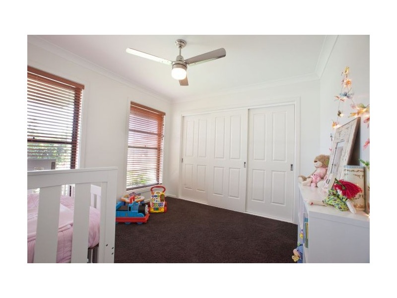 4 Waverider Cove, Safety Beach NSW 2456