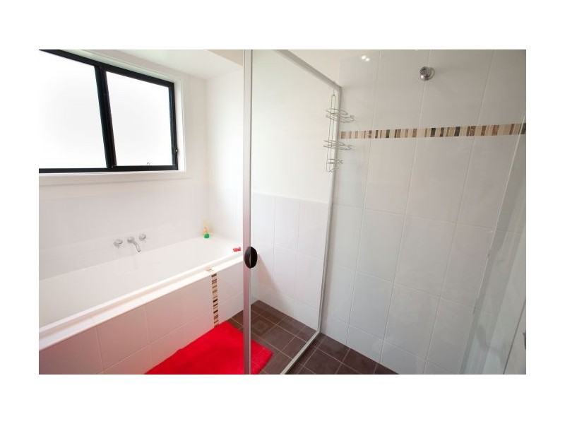 4 Waverider Cove, Safety Beach NSW 2456
