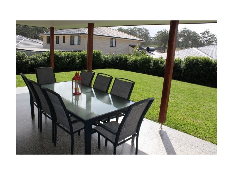 4 Waverider Cove, Safety Beach NSW 2456