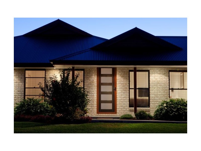 4 Waverider Cove, Safety Beach NSW 2456