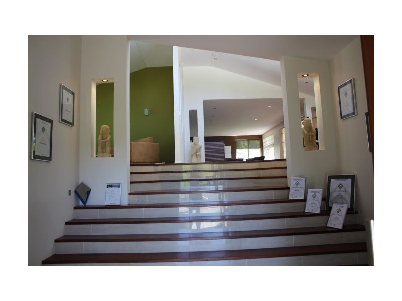 5 Mariner Drive, Safety Beach NSW 2456