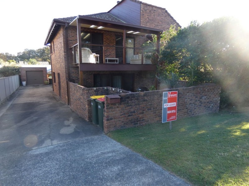 1/4 Hofmeier Close, Woolgoolga NSW 2456