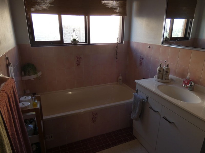1/4 Hofmeier Close, Woolgoolga NSW 2456