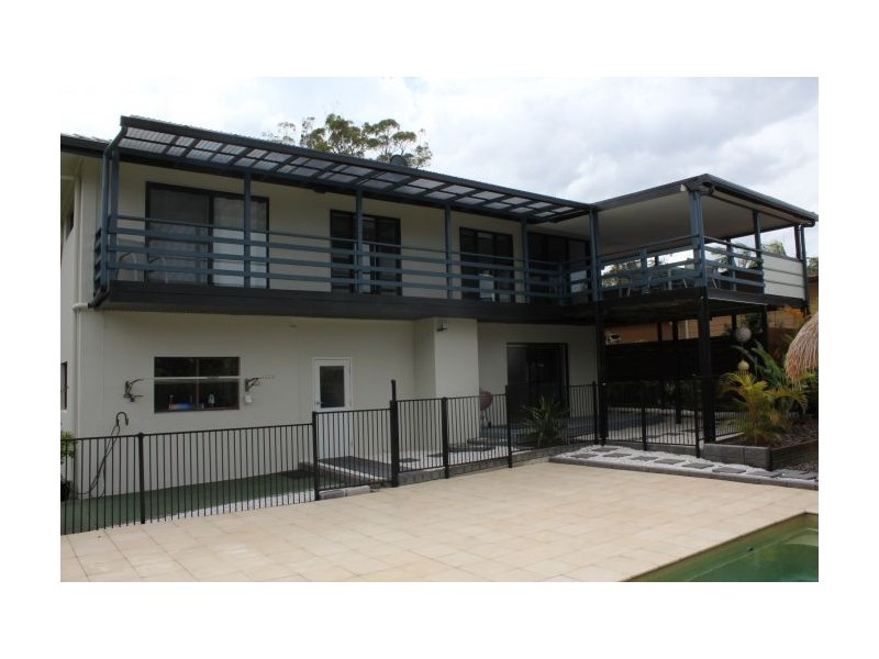 6 Arrawarra Rd, Arrawarra Headland NSW 2456