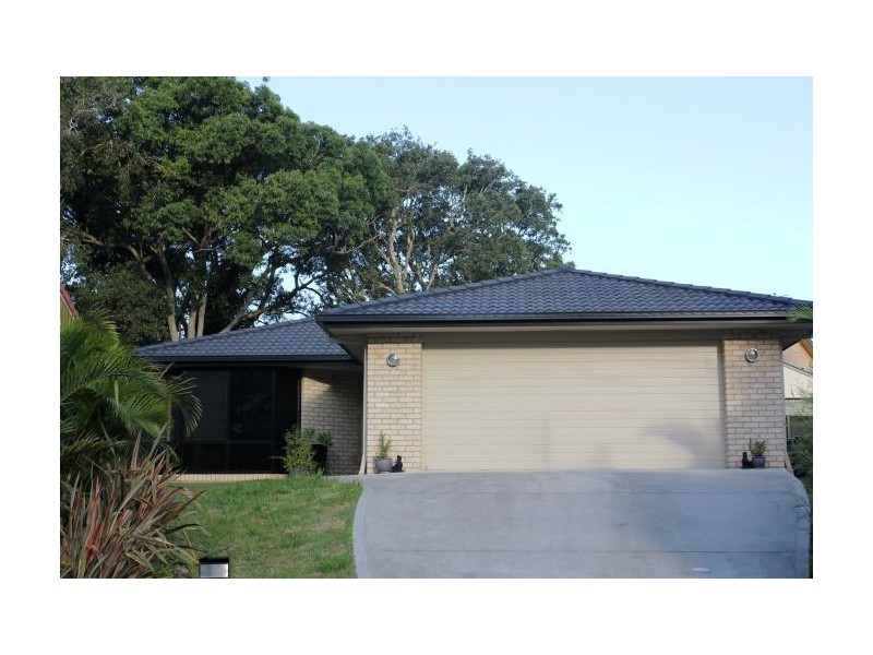 11 Ironbark Avenue, Sandy Beach NSW 2456