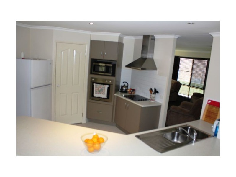 11 Ironbark Avenue, Sandy Beach NSW 2456