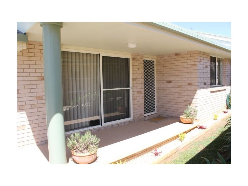 4/14-16 Strawberry Close, Woolgoolga NSW 2456