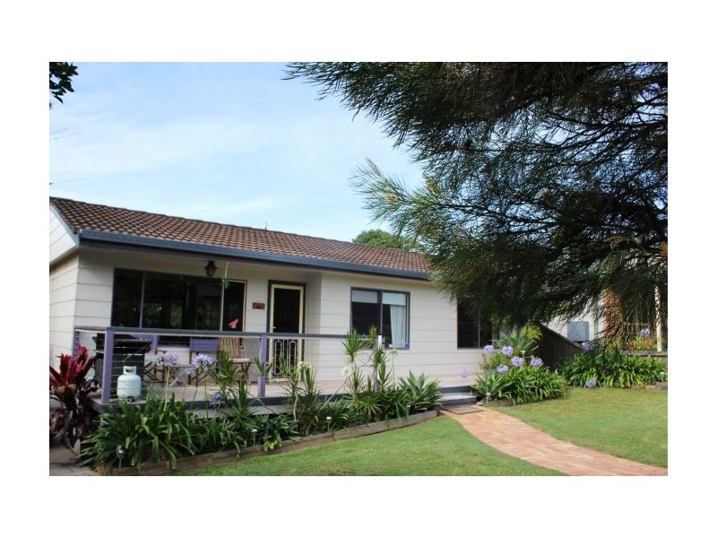 19 Chestnut Avenue, Sandy Beach NSW 2456