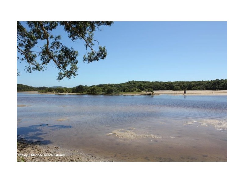 32 Woodhouse Road, Moonee Beach NSW 2450