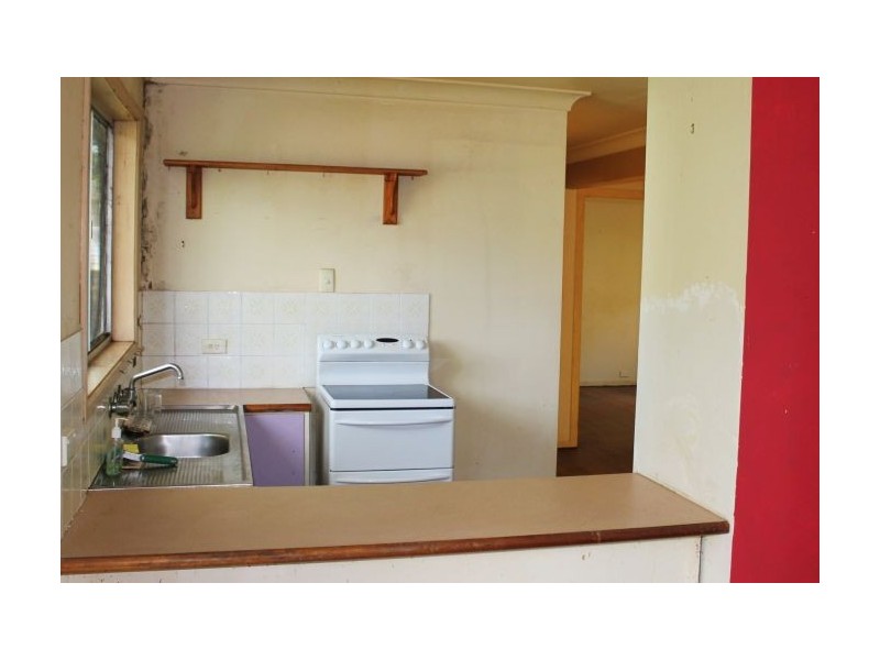 51 Bluegum Avenue, Sandy Beach NSW 2456