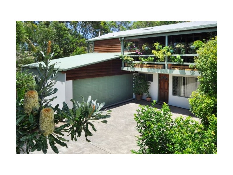 94 Diamond Head Drive, Sandy Beach NSW 2456