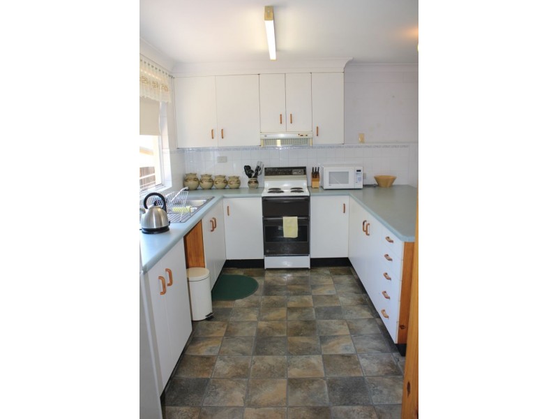 1/5 Melissa Place, Woolgoolga NSW 2456