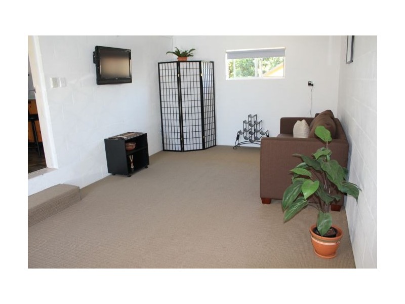 1/5 Melissa Place, Woolgoolga NSW 2456