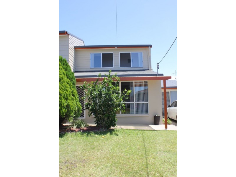 1/5 Melissa Place, Woolgoolga NSW 2456