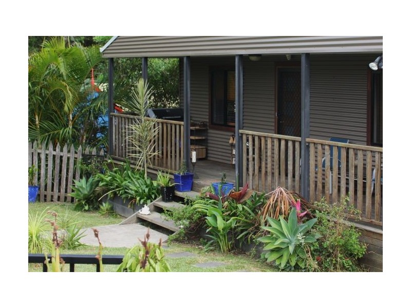 17 Diamond Head Drive, Sandy Beach NSW 2456