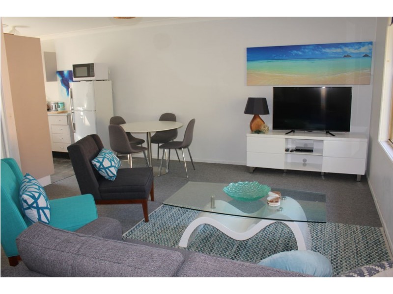 2/56 Diamond Head Drive, Sandy Beach NSW 2456