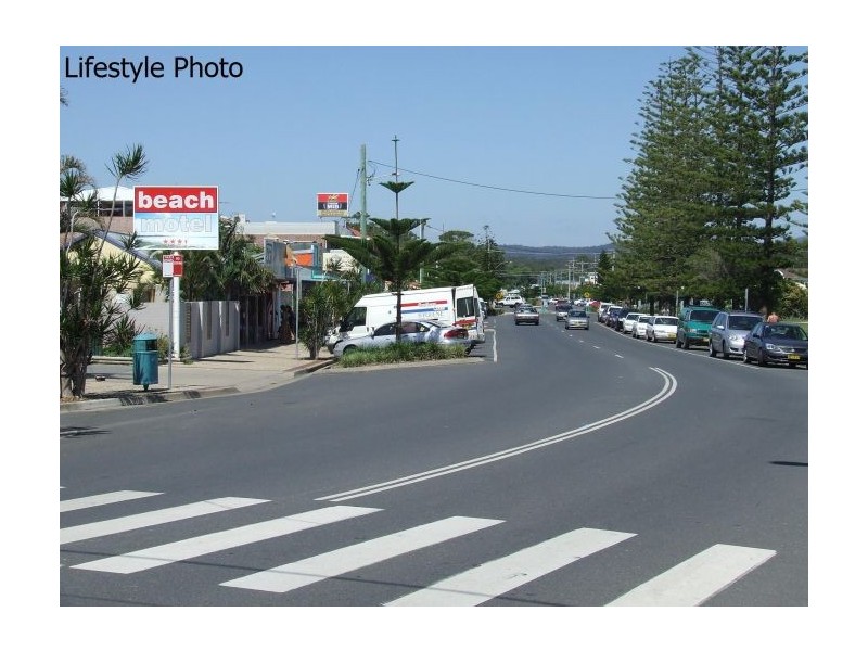 18 Clarence Street, Woolgoolga NSW 2456