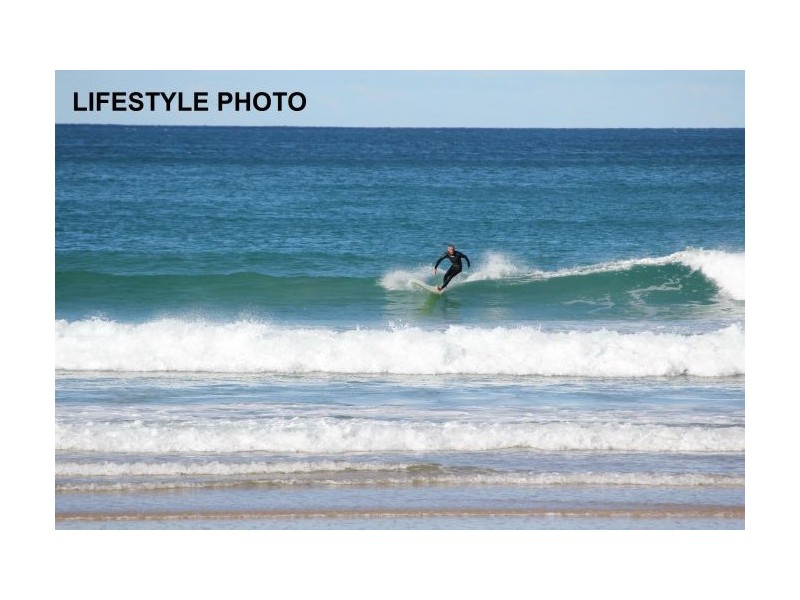 5 Lights Street, Emerald Beach NSW 2456