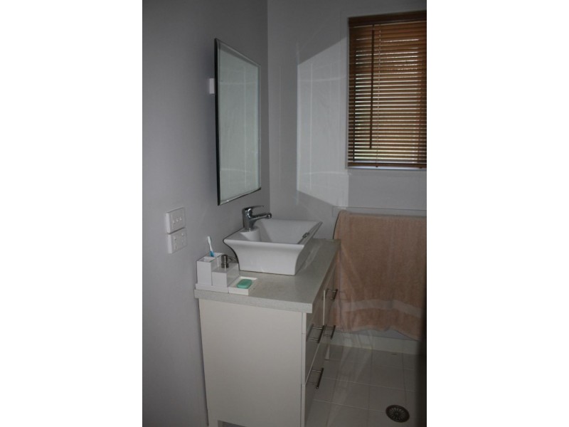 10 Lights Street, Emerald Beach NSW 2456