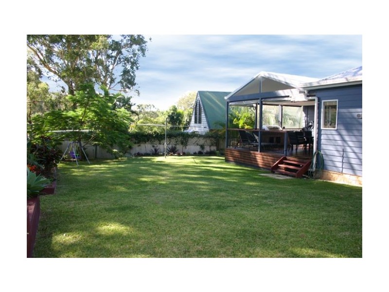 10 Lights Street, Emerald Beach NSW 2456