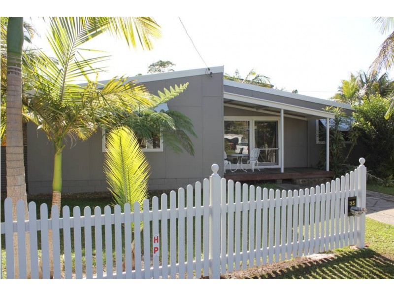 35 Arrawarra Beach Road, Arrawarra NSW 2456