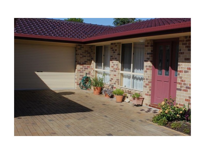 2/5  Clear Place, Woolgoolga NSW 2456