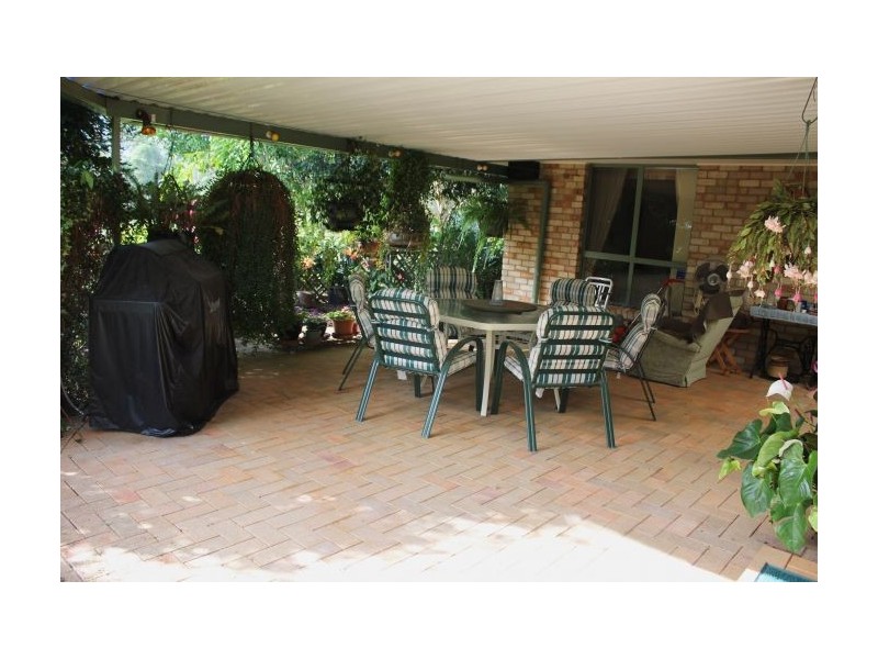 17 Ocean Links Close, Safety Beach NSW 2456