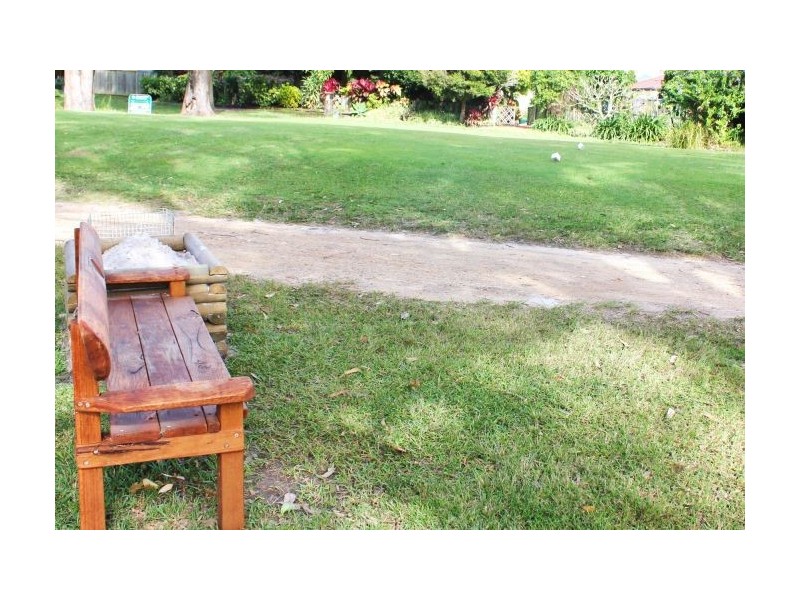 17 Ocean Links Close, Safety Beach NSW 2456